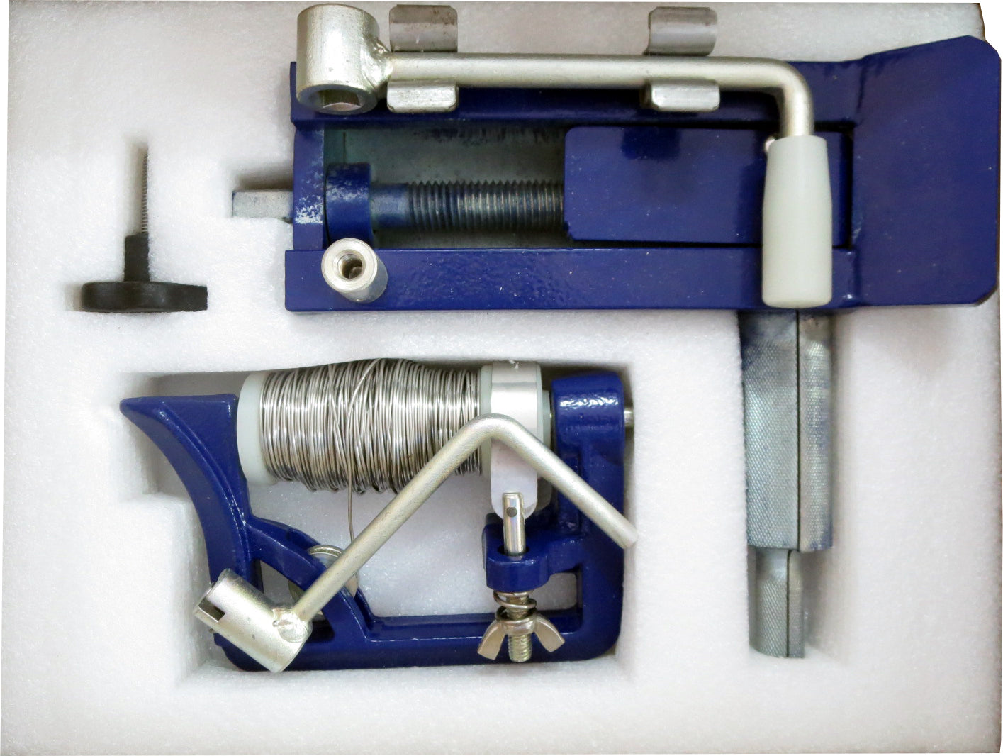 WIRE BENDING DEVICE COMPLETE WITH BRACKET STEEL , Price per SET , Country Of Origin : CN , HS Code: 82031000 , Net Weight: 5.1 , IMPA - 330752 - ISSA