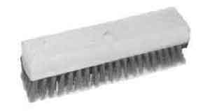 DECK SCRUBBER UNION 230mm complete with wooden handle, Price for 1, IMPA 510611, ISSA 2901700, Weight 0.62Kg HS Code: 96039091 Origin: BELGIUM