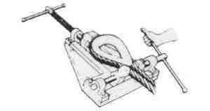 RIGGERS' VISE No.2 for wire rope dia 16-38mm, Price for 1, IMPA 232382, ISSA , Weight 43.00Kg HS Code:  73269097 Origin:  CHINA