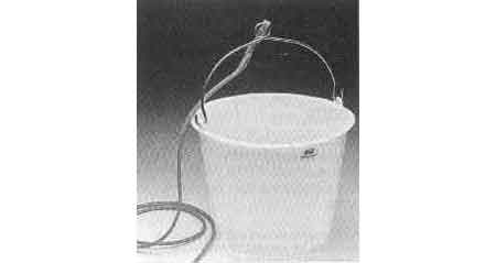 LIFEBOAT BUCKET RUBBER with thimble and 5 mtr. manilla, Price for 1, IMPA 330209, ISSA 4700712, Weight 2.23Kg HS Code:  40169988 Origin:  SPAIN